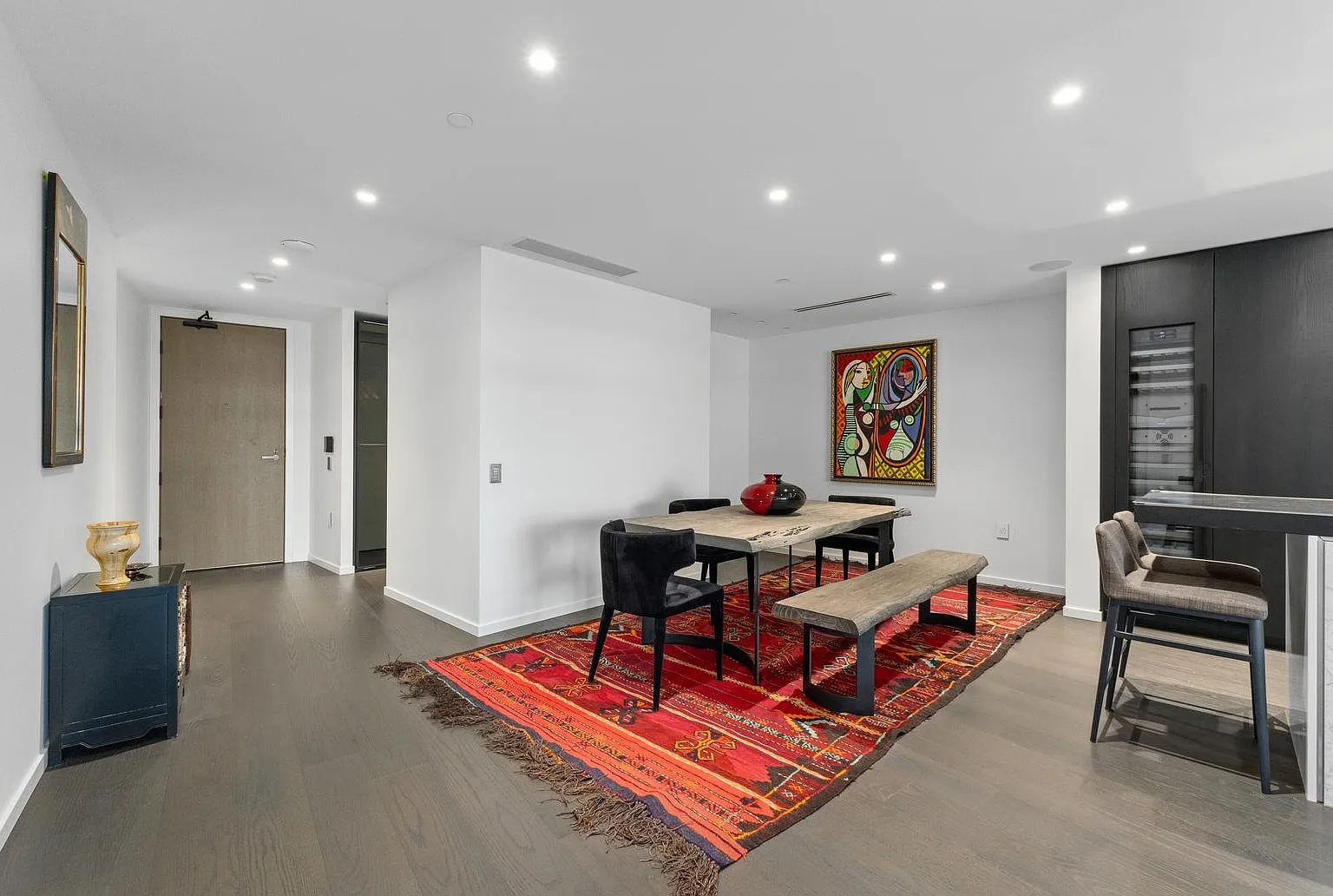 2 bed, 1440 sqft, $10,000 — Photo 2