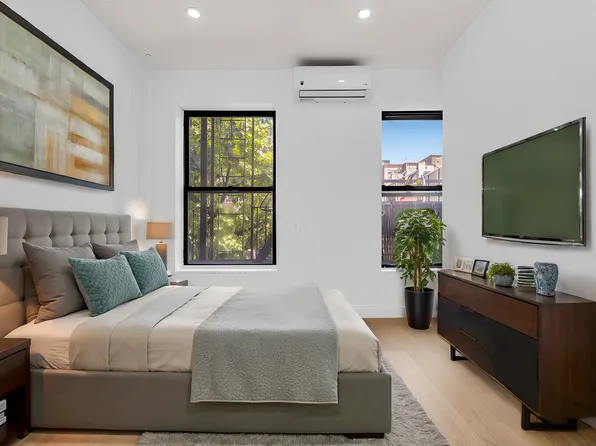 107 1st Avenue image 2 of 6