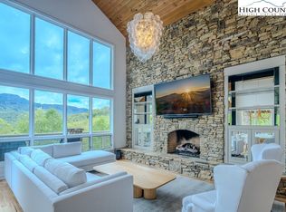 1520 Cranberry Cove Dr #1520, Linville, NC 28646