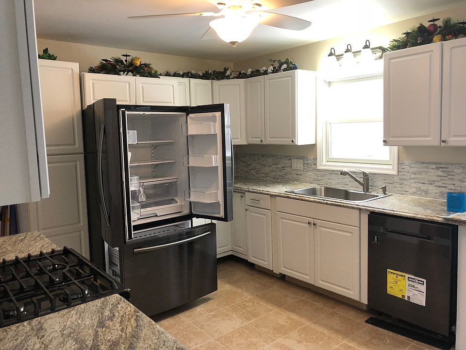 Kitchen Backsplash
