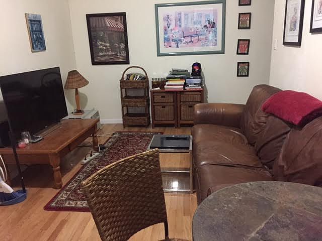 2nd image of 3127 34th St APT 1C
