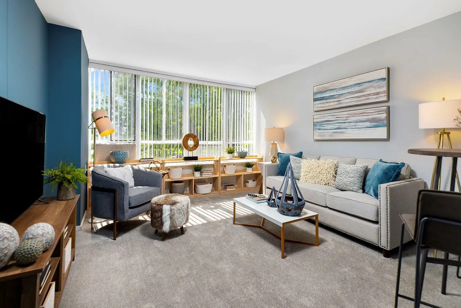 Lake Meadows Apartments — Photo 4