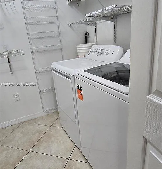 3590 Coral Way #902 — Photo 14