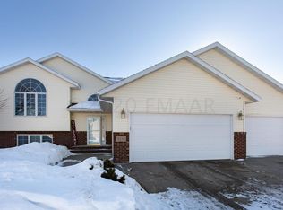 4256 34th Ave S, Fargo, ND 58104