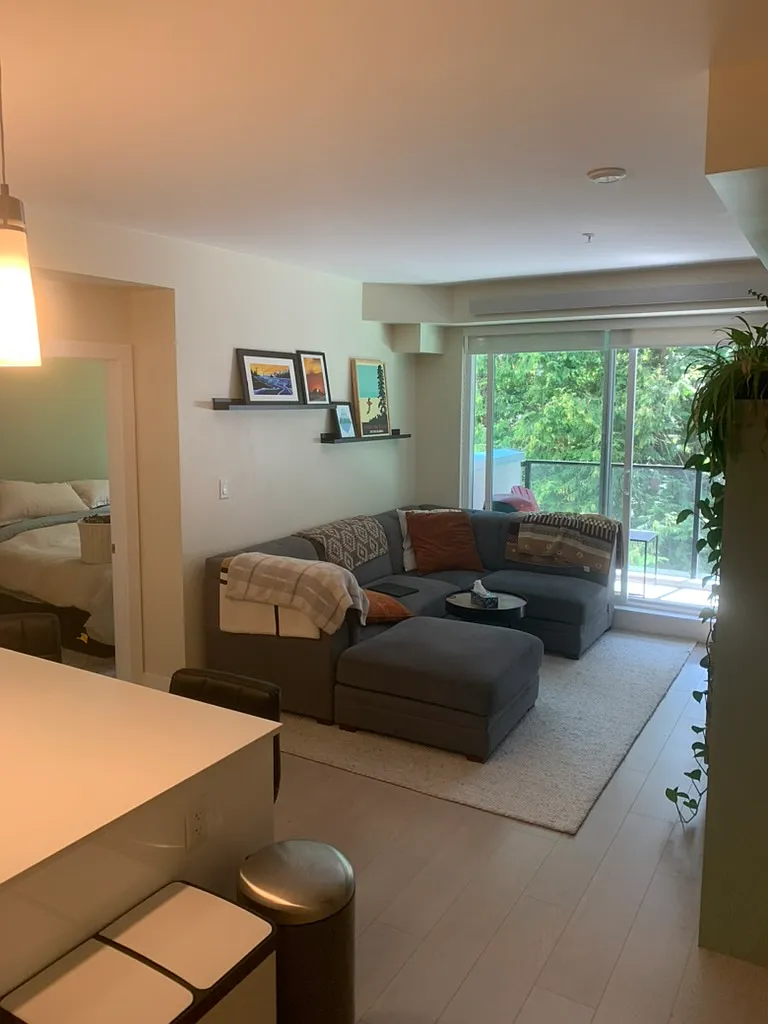 1450 Glentana Rd #402 photo 1