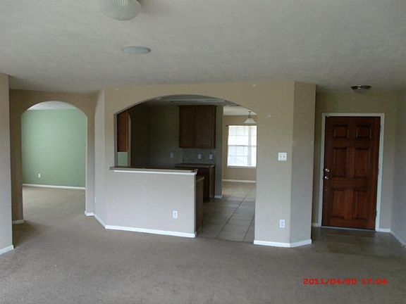 2nd image of 21822 Finch Landing Ln