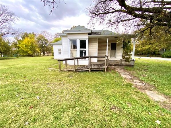 nevada real estate nevada mo homes for sale zillow