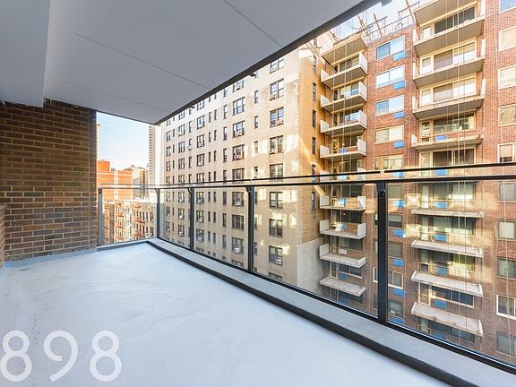 4th image of 160 W 97th St APT 9F
