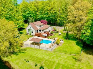 5450 Morse Hill Rd, Williamson, NY 14589