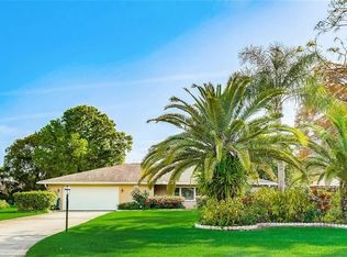 7931 Cypress Lake Dr, Sarasota, FL 34243