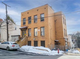 3245 Rothpletz St, Pittsburgh, PA 15212