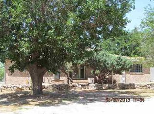 1805 Sandy Ln, Carlsbad, NM 88220