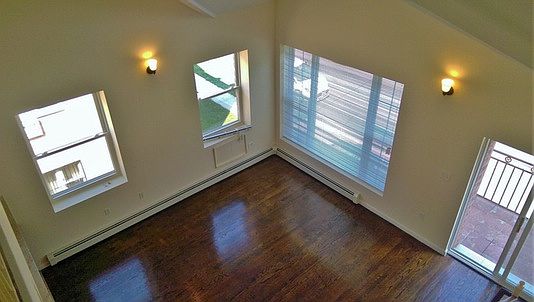 2nd image of 4544 164th St #2