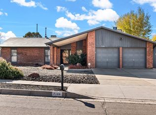 7108 Marilyn Ave NE, Albuquerque, NM 87109