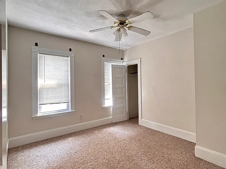 11 Wright Ave #1 — Photo 9