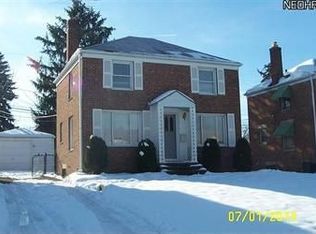 18308 Waterbury Ave, Maple Heights, OH