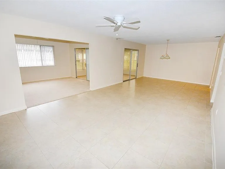3961 Ashwood Ln #44 — Photo 4