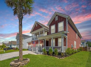 522 Pendleton Dr, Moncks Corner, SC 29461