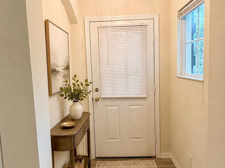 1107 Croton Pl — Photo 14
