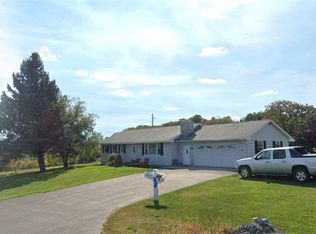 189 Korona Rd, Amsterdam, NY 12010