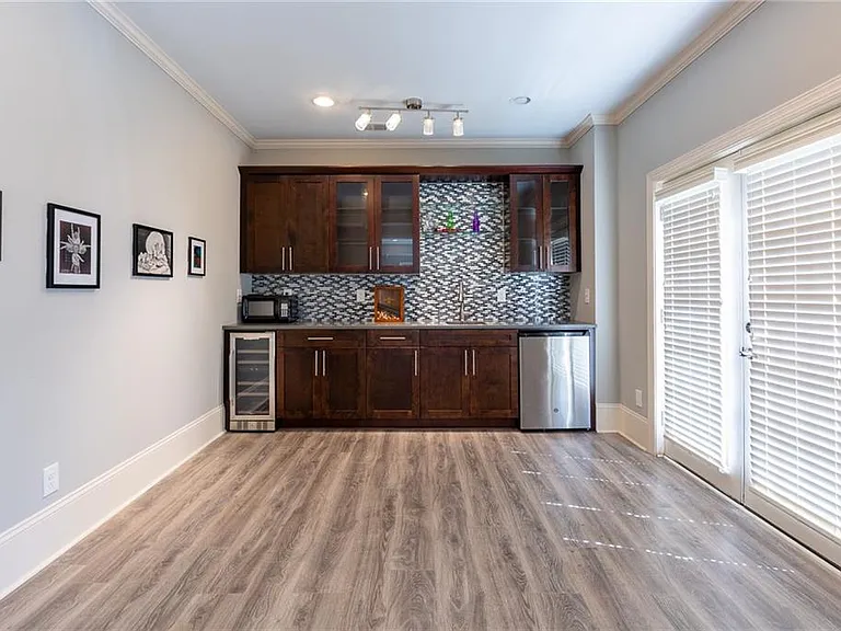 2360 Manor Creek Ct — Photo 57
