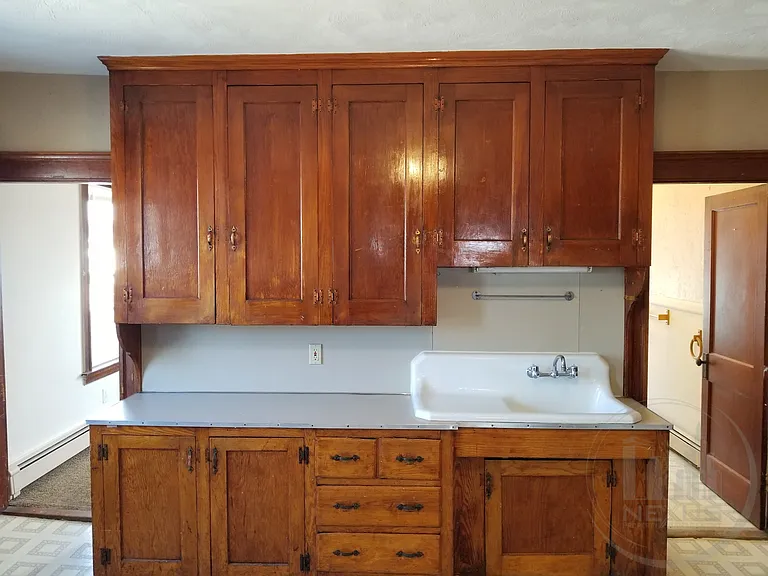  59 Sweet Ave 2ndFlr 2B/1B Spacious Hardwoods FreshPaint PetOK Laundry — Photo 13