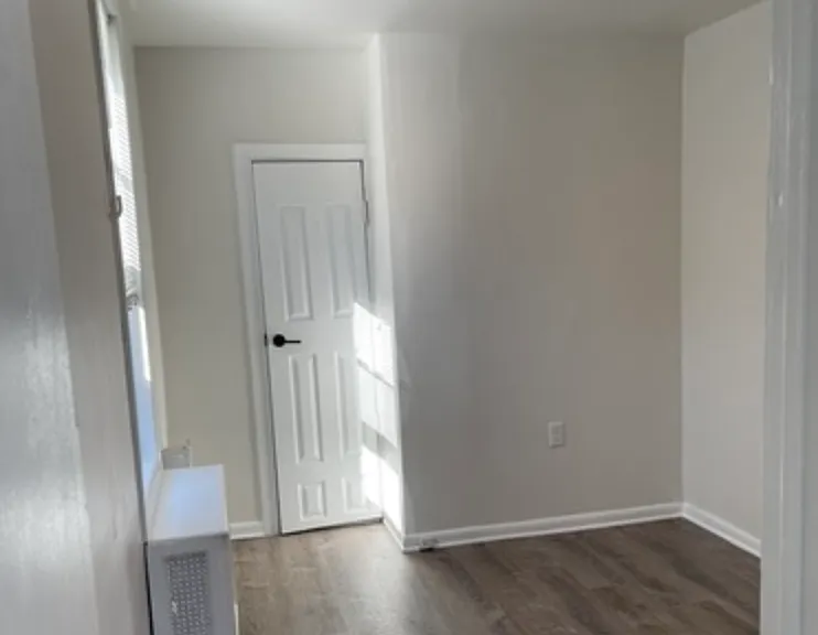 35 W Logan St #3 — Photo 5