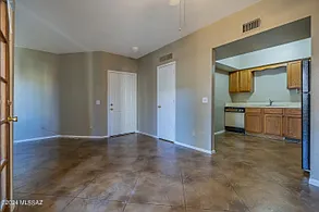 3690 N Country Club Rd #1034 — Photo 8