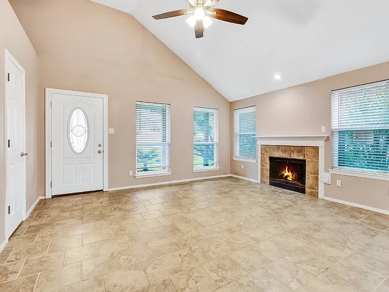 17018 Dusty Mill Dr W — Photo 3