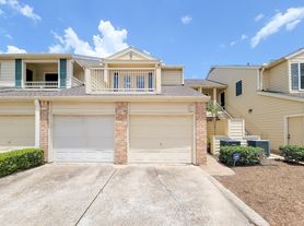 755 Bering Dr, Houston, TX