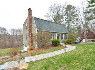 58 Phyllis Ln, Franklin, MA 02038
