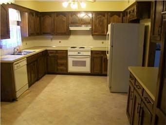 4th image of 7308 Crisp Ave