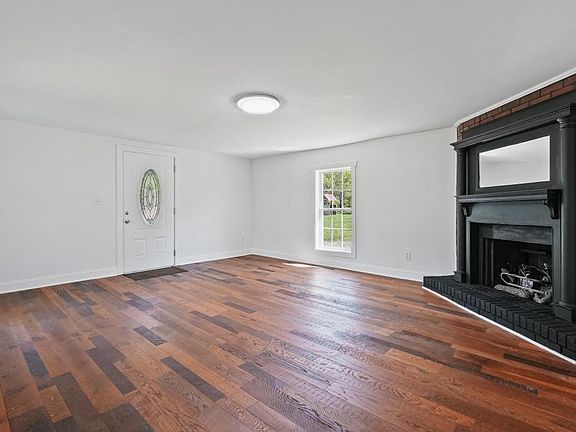 3rd image of 5209 Durham Rd
