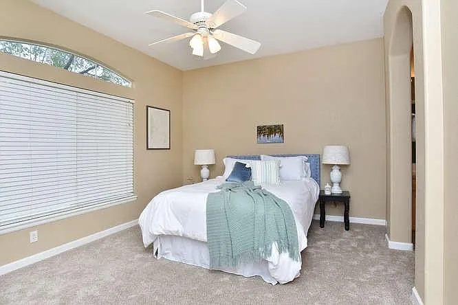1550 Haymarket St — Photo 6