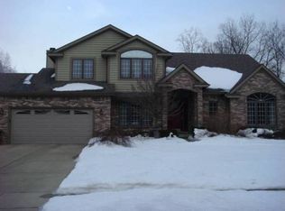 2620 Attenborough Cir, Lansing, MI 48917
