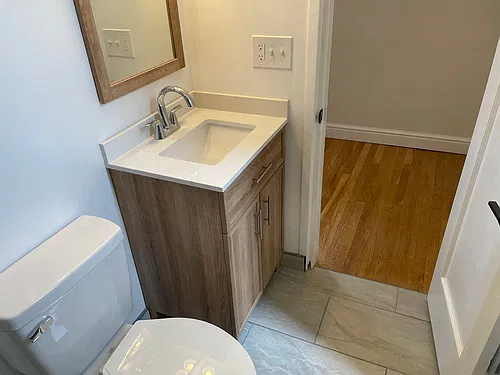 Floor plan 305