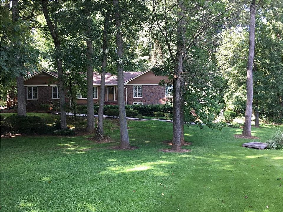 1st image of 5053 Fox Forest Cir