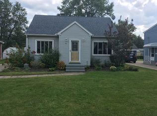 99 Arlington Pl, Depew, NY 14043