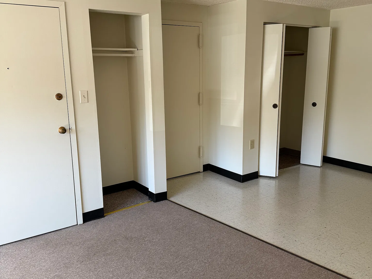 1 bed, $1,166 — Photo 1