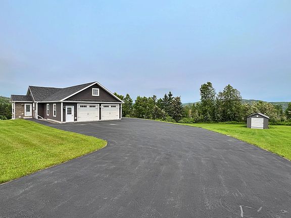 4th image of 20 Violette Heights