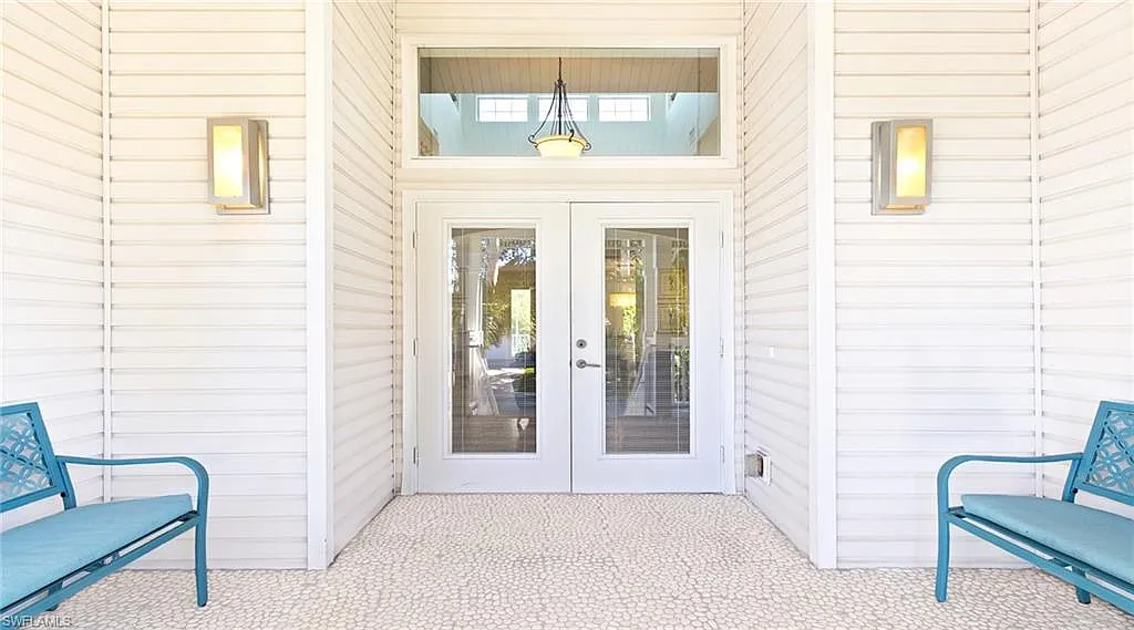 3 bed, 2.5 bath, 1900 sqft, $30,000 — Photo 4