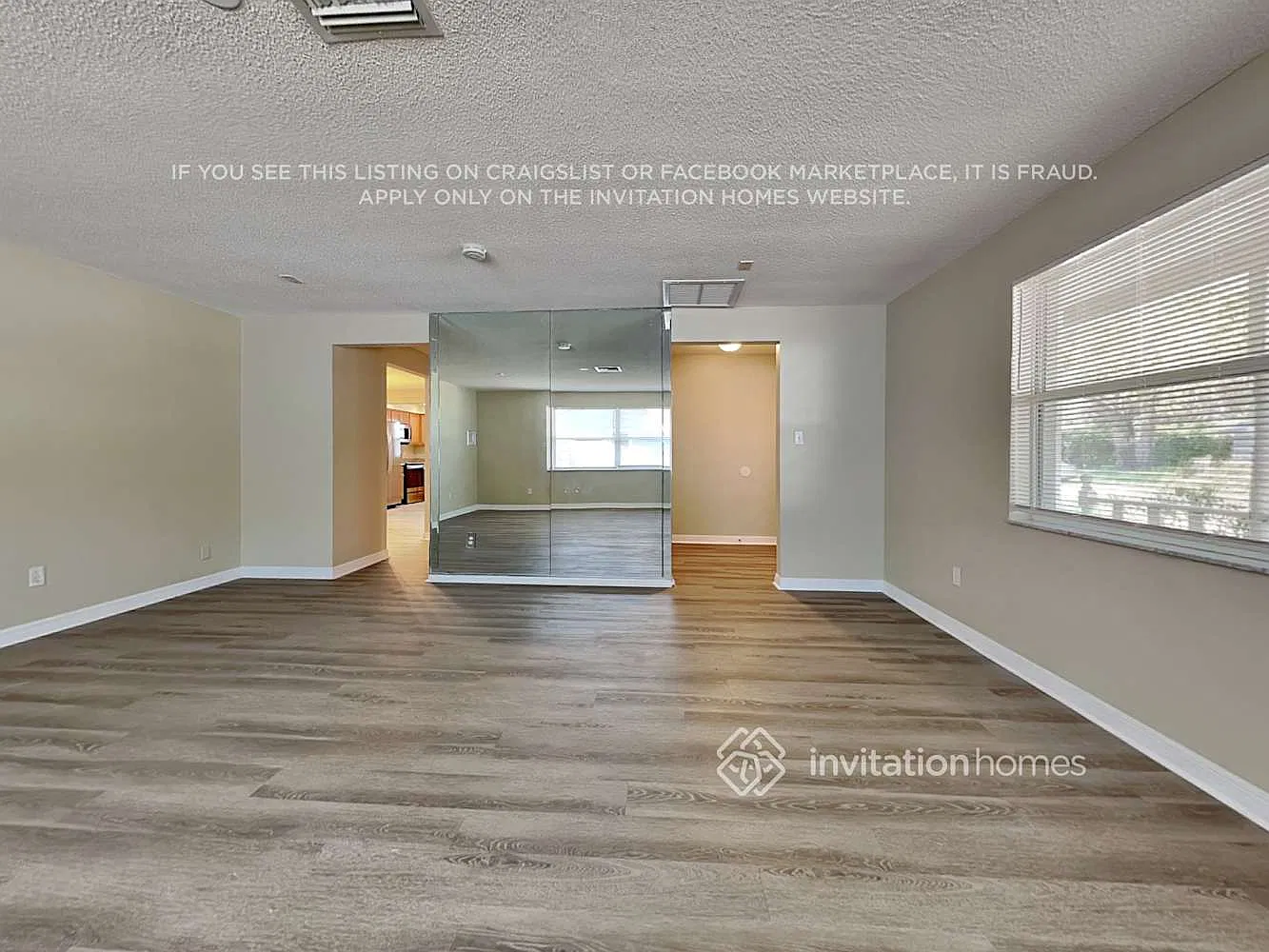 2283 Manor Ct Clearwater, FL 33763 — Photo 3