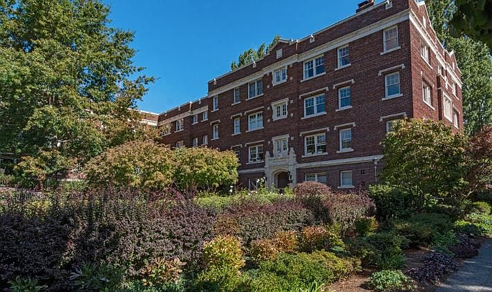 1st image of 501 W Highland Dr #404