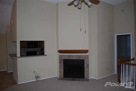 3rd image of 715 Meadowcreek Ct