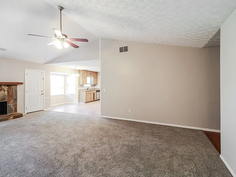 95 Branchwood Dr — Photo 6