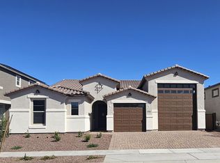 17580 W Red Fox Rd, Surprise, AZ 85387