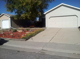 19927 E Wagontrail Dr, Centennial, CO 80015