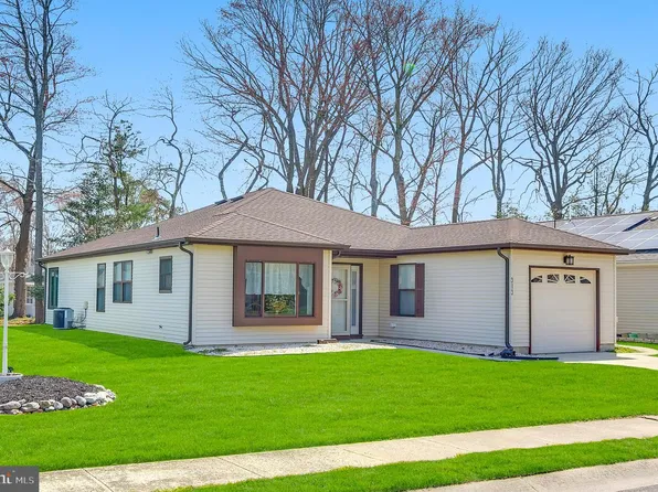 313 Concord Ct, Little Egg Harbor, NJ 08087
