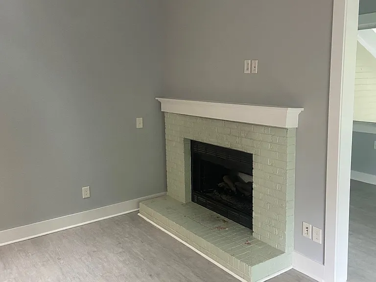 1800 Eastwood Rd #124 — Photo 9