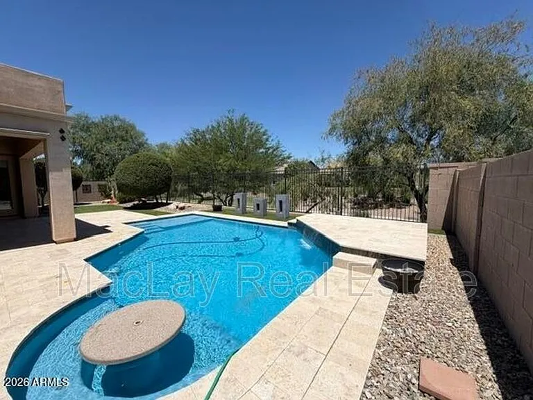 1142 E Bajor St — Photo 37